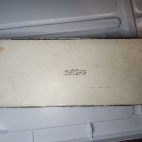 Via Lanvin Paris Soap Cake Set - Picture 5 of 7